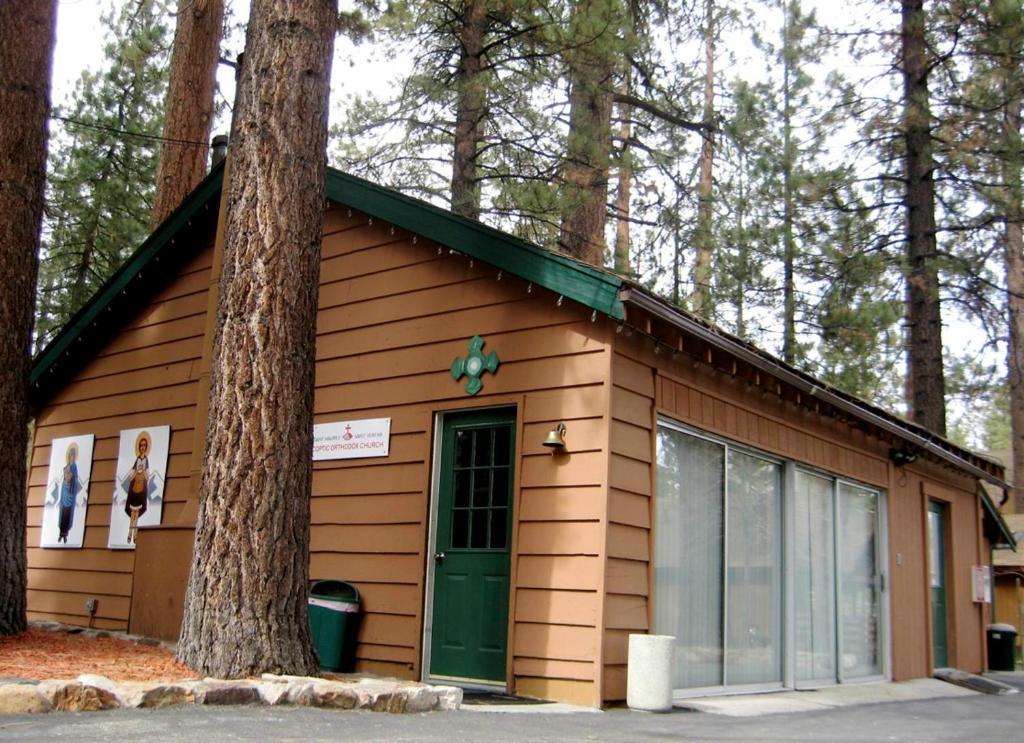 Majestic Moose Lodge - Coptic Village Velké Medvědí jezero Exteriér fotografie